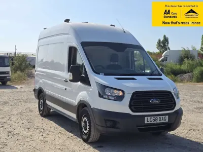 Used Ford Transit 130 HP (95 kW) 2018 White Van