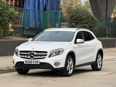 Mercedes GLA200