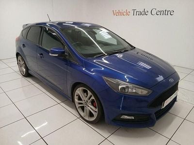 Used Ford Focus ST 185 HP (136 kW) 2018 Blue Hatchback