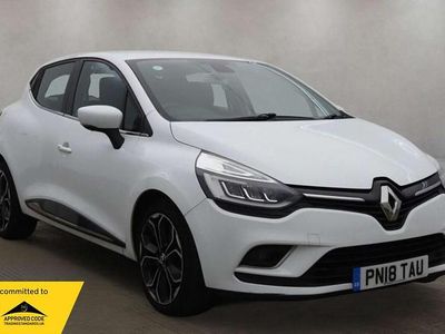 Used Renault Clio IV Dynamique 90 HP (66 kW) 2018 White Hatchback