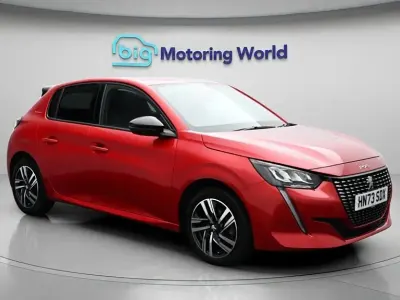 Second-hand Peugeot 208 Allure+ 130 CP (95 kW) 2023 Hatchback
