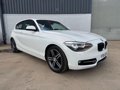 Used BMW 116 Sport Line 2015 White Hatchback