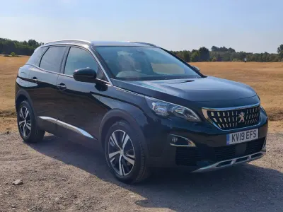 Used Peugeot 3008 Allure 130 HP (95 kW) 2019 Black SUV