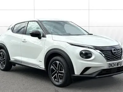 Used Nissan Juke N-Connecta 143 HP (105 kW) 2024 White SUV