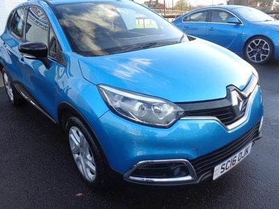 Blue Used 2016 Renault Captur Dynamique SUV | £8,495 (Fair price)