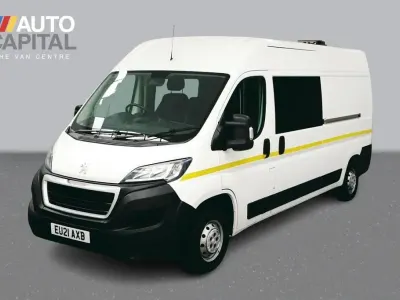 Used Peugeot Boxer 140 HP (102 kW) 2021 White Van