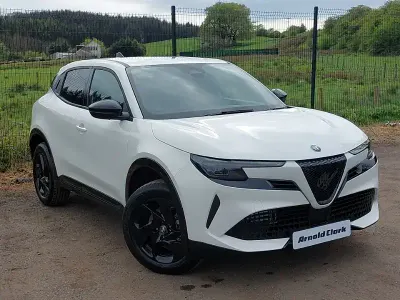 New Alfa Romeo GT Junior Premium 136 HP (100 kW) 2025 Choice of colours Hatchback