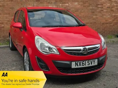 Używany Vauxhall Corsa Excite 2011 Czerwony Hatchback