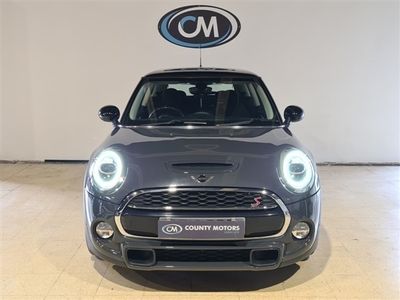 used Mini Cooper S Hatch 2.03d 190 BHP