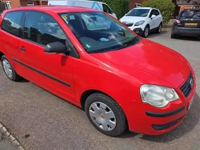 Used VW Polo 60 HP (44 kW) 2009 Red Hatchback
