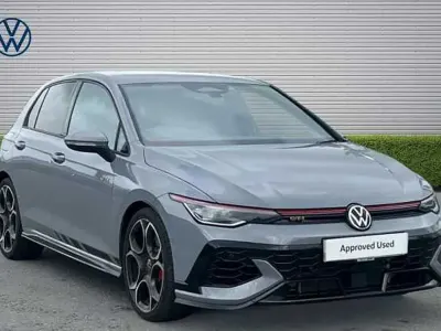New VW Golf VIII GTI 300 HP (220 kW) 2025