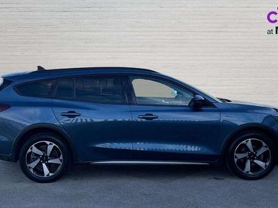 Used Ford Focus Active 125 HP (91 kW) 2022 Blue Estate