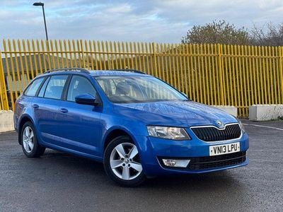 Blue Used 2013 Skoda Octavia SE Estate | £6,494 (Fair price)