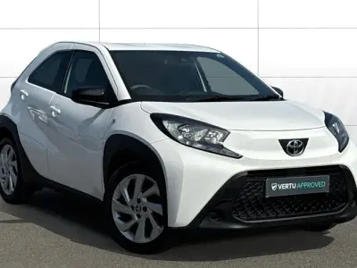 Used Toyota Aygo X PURE 72 HP (52 kW) 2025 SUV