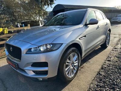 Begagnad Jaguar F-Pace Portfolio 180 HK (132 kW) 2017 Silver SUV