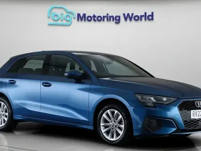 Second-hand Audi A3 Sportback 150 CP (110 kW) 2022 Albastru Hatchback