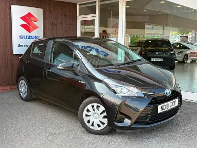 Used Toyota Yaris Hybrid Active 2019 Black Hatchback