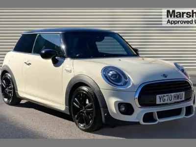 Używany Mini Cooper Sport 134 KM (98 kW) 2020 Biały Hatchback