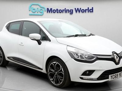 Used Renault Clio IV Iconic 90 HP (66 kW) 2019 White Hatchback