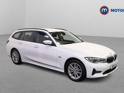 Used BMW 330e 292 HP (214 kW) 2021 White Estate