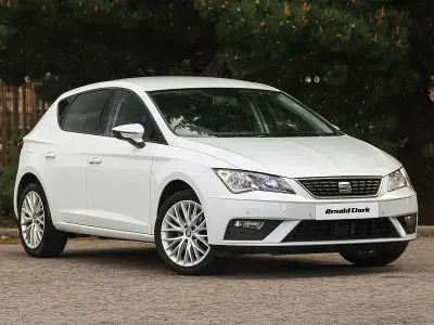 Begagnad Seat Leon SE Dynamic 130 HK (95 kW) 2020 Vit Halvkombi