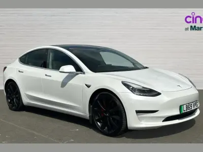 Używany Tesla Model 3 Performance 461 kW (627 KM) 2020 Biały Sedan/Limuzyna