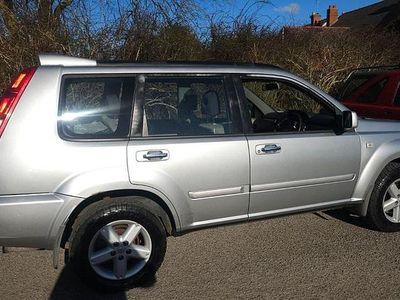Used Nissan X-Trail 136 HP (100 kW) 2004 Silver SUV