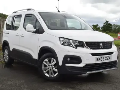 Used Peugeot Rifter Allure 130 HP (95 kW) 2019 White MPV
