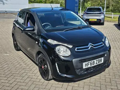 Used Citroën C1 72 HP (52 kW) 2018 Black Hatchback
