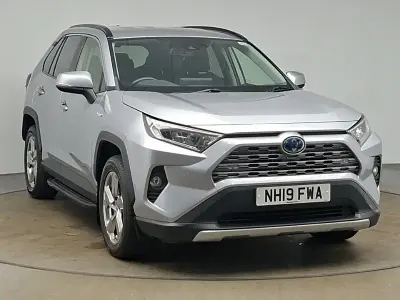 Used Toyota RAV4 Hybrid Design 222 HP (163 kW) 2019 Silver SUV
