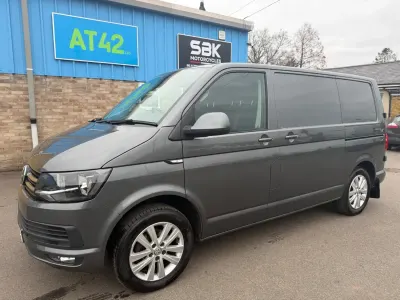 Begagnad VW Transporter Highline 2016 Grå Van