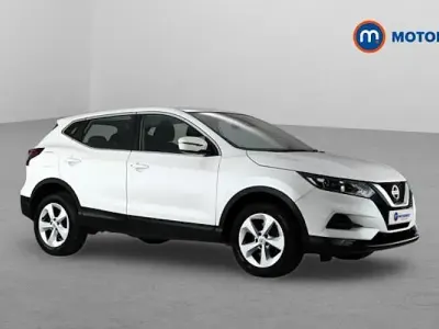 Used Nissan Qashqai Acenta Premium 160 HP (117 kW) 2020 White SUV