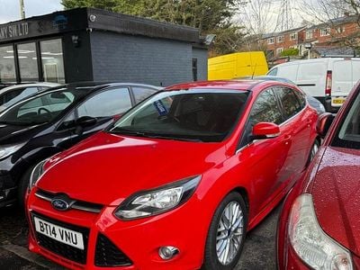 Red Used 2014 Ford Focus Zetec Hatchback | £2,795 (Good price)