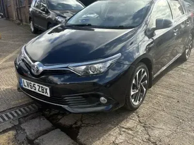 Używany Toyota Auris Hybrid