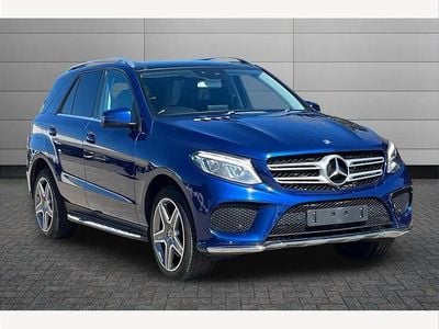 Käytetty Mercedes GLE250 AMG Line Premium 200 HP (147 kW) 2017 Sininen Katumaasturi