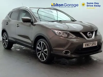 Used Nissan Qashqai Tekna 130 HP (95 kW) 2017 Bronze SUV
