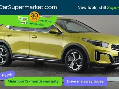Usado Kia XCeed 141 HP (103 kW) 2023 Amarelo SUV