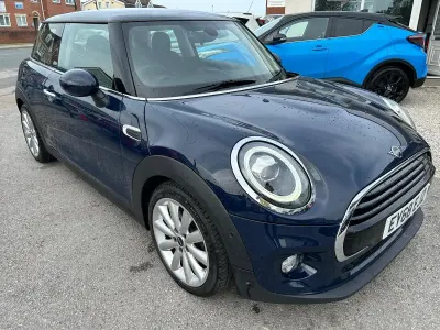 Used Mini Cooper Classic 2018 Blue Hatchback