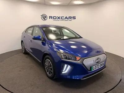 Used Hyundai Ioniq Premium 100 kW (136 HP) 2023 Blue Hatchback