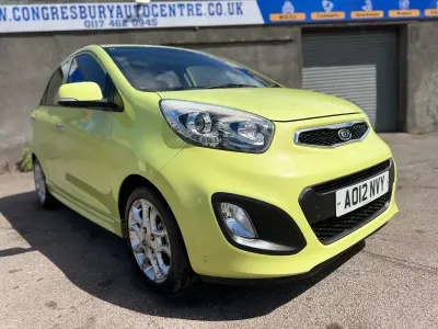 Used Kia Picanto 84 HP (61 kW) 2012 Green Hatchback