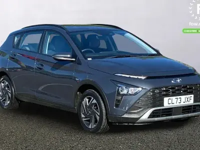 Begagnad Hyundai Bayon SE 101 HK (74 kW) 2024 Grå SUV