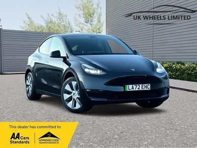 Black Used 2022 Tesla Model Y Long Range AWD SUV | £21,490 (Fair price)