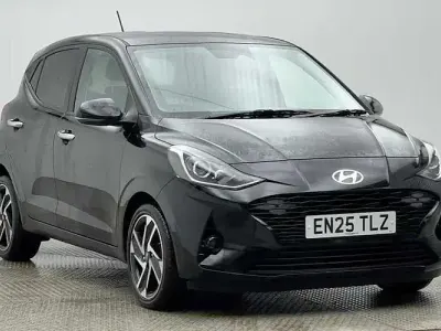 Used Hyundai i10 Premium 79 HP (58 kW) 2025 Black Hatchback