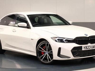BMW 330e