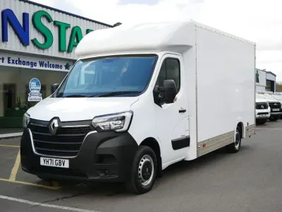 Used Renault Master Business 135 HP (99 kW) 2021 White MPV