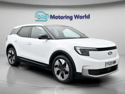 Gebraucht Ford Explorer Extended Range 210 kW (286 PS) 2025 Weiß SUV