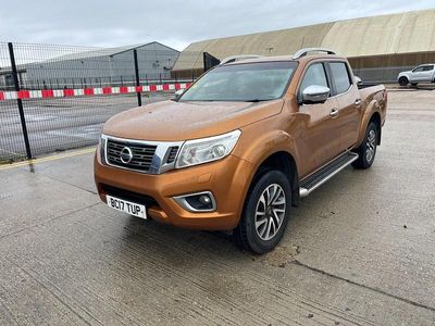 Used Nissan Navara Tekna 2017 Yellow Pickup