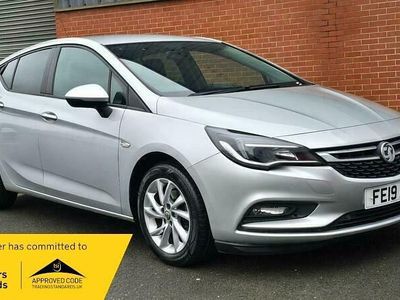 Used Vauxhall Astra Design Edition 110 HP (80 kW) 2019 Silver Hatchback