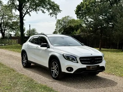 Usado Mercedes GLA180 Urban 2018 Branco SUV