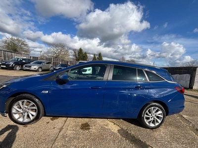 Used Vauxhall Astra S 110 HP (80 kW) 2020 Blue Estate